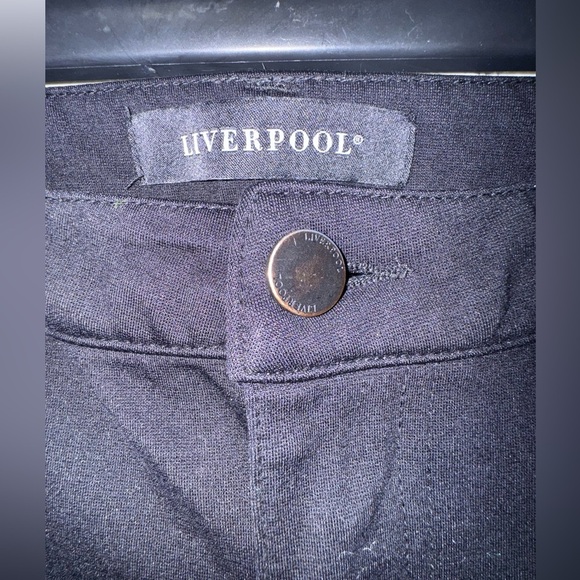 Liverpool stretch black ladies Fitted Pants. Size 4. GUC - Picture 3 of 12